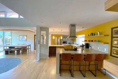 Image de Sandia Foothills Sanctuary with Unparalleled Mountain Views