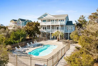 Image de Genuine at Holden Beach Ocean front with private heated pool and great beach views