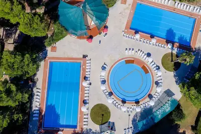 Appartement avec Wifi, climatisation, piscine, Tv, balcon, animaux admis, parking, près de Lecce
