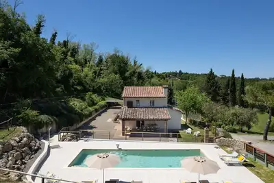 Image de Magnifique maison de vacances privée avec Wifi, climatisation, piscine privée, Tv, patio