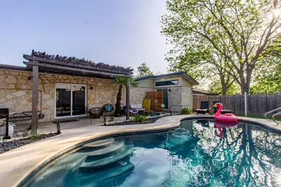 Image de Alamo City Oasis, private pool and close to all the sights