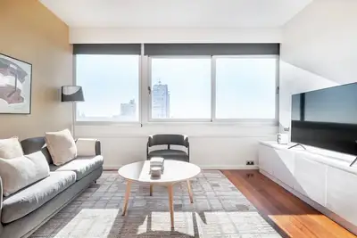 Image de Sleek Argüelles 1br w/ amazing views, nr Madrid Rio, by Blueground