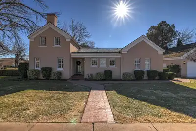 Image de Historic Downtown St George 4br Home