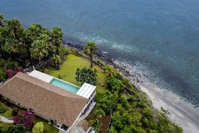 Image de Beach Front 3br Hideaway Villa w\/ Infinity Pool