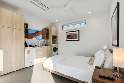 Unique Design 1-bedroom Container - 80 Walkscore!