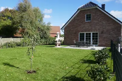 Image de Nagelneues Ferienhaus für 6 Personen in Unmittelbarer Nähe zum Naturbadestrand!