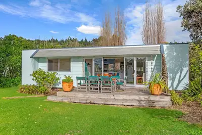Coastal Cove – Waipu Cove Holiday Home