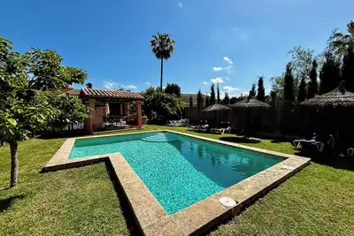 Image de Belle Villa de campagne avec piscine à Es Capdella