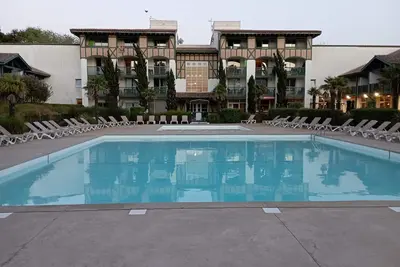 Image de Agréable T2 avec balcon, calme, Golf, Piscine à proximité!