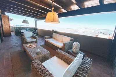 Spacious Apartment With Breathtaking Views