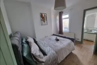 Image de Stylishly designed home - 4 bedroom - Dartford