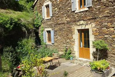 Image de gite avec jacuzzi dans petit village des Cévennes ardéchoises
