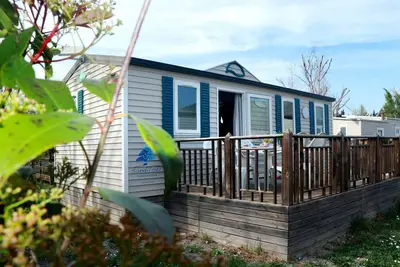 Image de Mobilhome « Fun & Sun » ⛱️ 4\/6 personnes ⛱️ 2 Chambres ⛱️