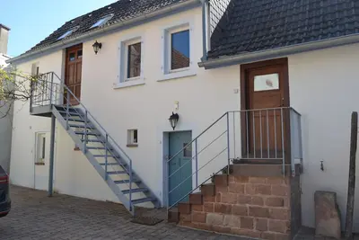 Image de Charming winegrower's house with 130sqm - 3 apartments - quiet location