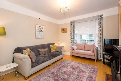 Image de Pass the Keys | 3 Storey Townhouse