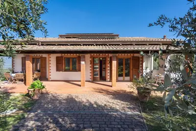 Image de Maison de vacances Ă Pergine Valdarno avec 3 chambres Ă coucher, 6 couchages