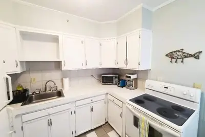 Image de Spacious 4bd. Sleeps 10. only a 7 minute walk to the beach