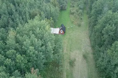 Image de Birch A-Frame Solar off-grid with Sauna & Pool