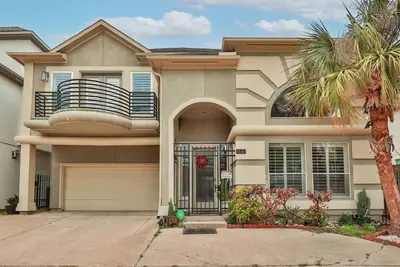 Image de Revene - near Galleria Mall