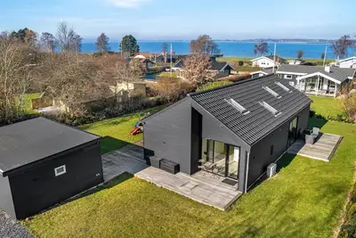 Image de Belle maison à Stubbekøbing avec Wi-Fi