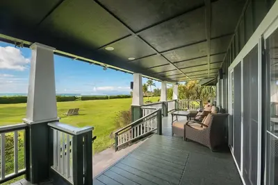 Image de Beachfront Vacation Rental with Ac throughout
