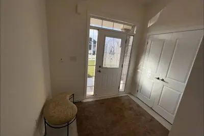 Image de New 4- Bedroom home in quiet neighborhood