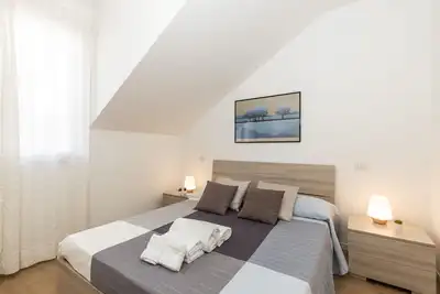 Image de Bynos Apartments 100 meters from the beach