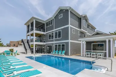Image de Happy As a Clam  | 230 ft to the beach | Private Pool, Hot Tub, Dog Friendly