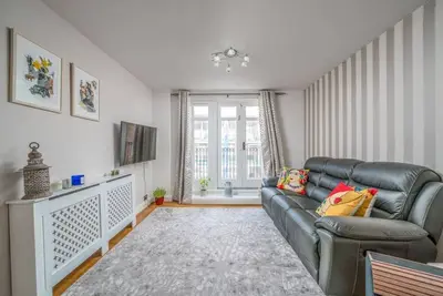 Charming flat near Vauxhall Gardens