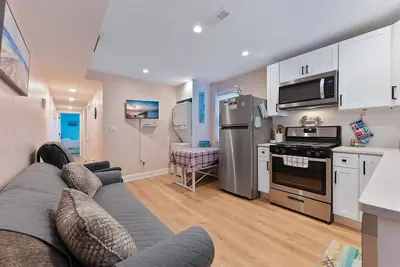 Image de 326 E Glenwood Ave, Unit 2