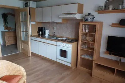 Image de Fewo 1 fĂĽr 4 Personen mit Terrasse und Garten
