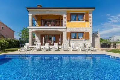Image de Maison pour la famille avec la piscine Buici, Porec (K-19720)