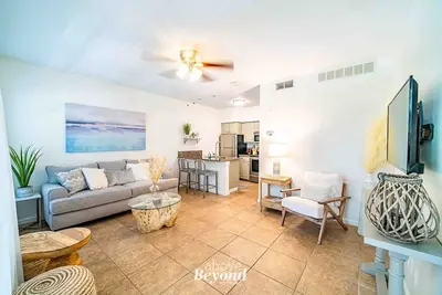 Image de MiraLago Island Retreat | 2 Bed, 1 Bath