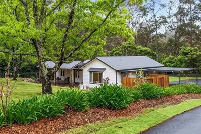 Image de Unique and secluded Poppy Cottage