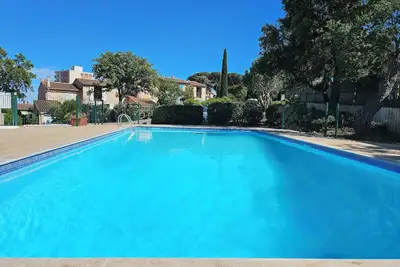 Image de Mazet provençal climatisé pour 10 personnes