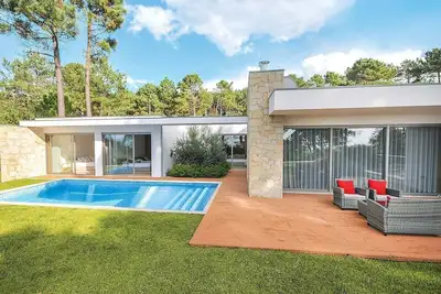 Image de Villa 273 Spacious Villa w\/ Sea View