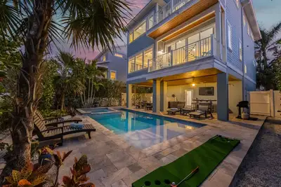 Image de Pier to Pier Paradise by Beach Boutique Rentals
