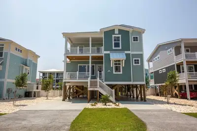 Image de 7br/6. 5ba Home - Event Home, Ocean Views, Pool, Elevator, Sleeps 22