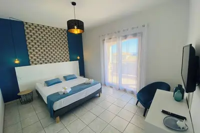 Image de Appartements dans résidence privée vue mer, calme et proche des commerces plages