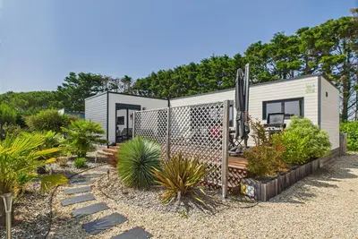Chalet climatisé pour 6- Piscine commune chauffée