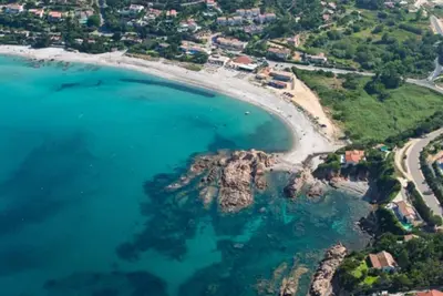 Image de Rez-de-villa, 70 m2, à 1 min de la plage, vue mer, proches commerces