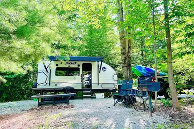 Image de Emplacement pour camping-car-Aucune-Rv Site 1