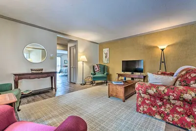 Image de Single-Story Fairfield Bay Condo w/ Deck!