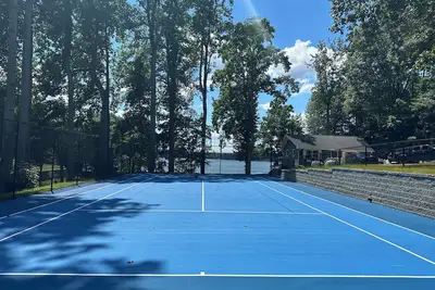 Image de Lkn Sunset - New Pickleball & Tennis Court