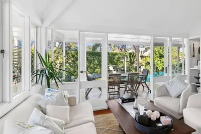 Image de Stunning Three Bedroom Home in Mosman with Pool