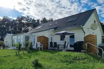 Image de Ferienhaus für 5 Gäste mit 85m² in Lütow