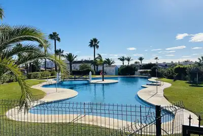 Image de Sea view apartment.