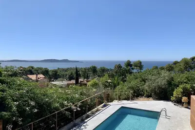 Image de Villa Rouge - Vue Mer et Foret