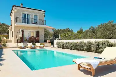 Image de Modern villa with amazing pool in Murter