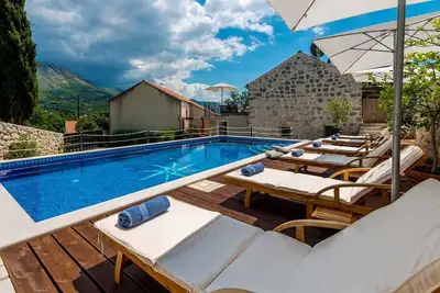 Image de Renovated heritage villa with sauna and pool